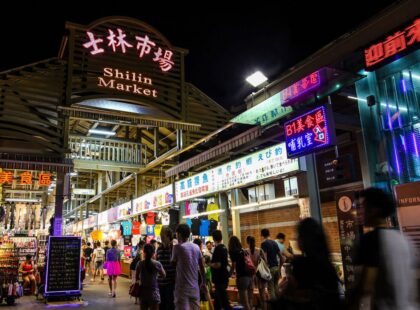 shilin night market in taipei