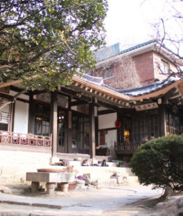 Suyeon Sanbang (Photo: Korea Tourism Organisation)