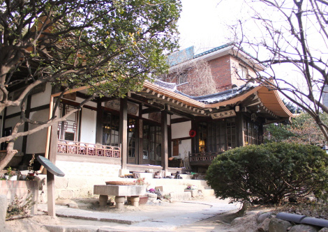 Suyeon Sanbang (Photo: Korea Tourism Organisation)