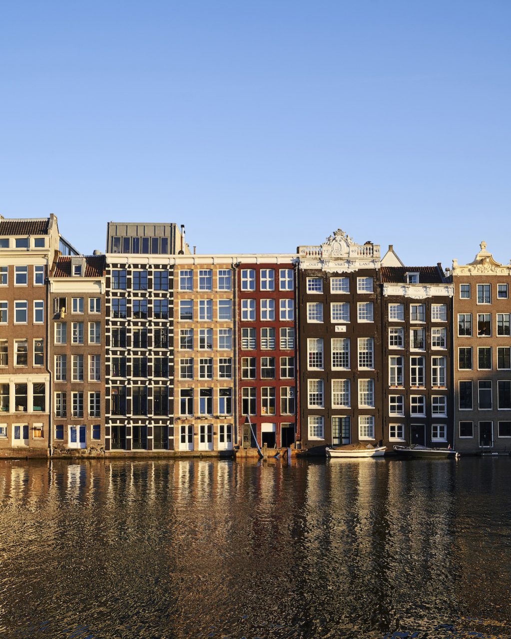 Amsterdam Silverkris colourful buildings