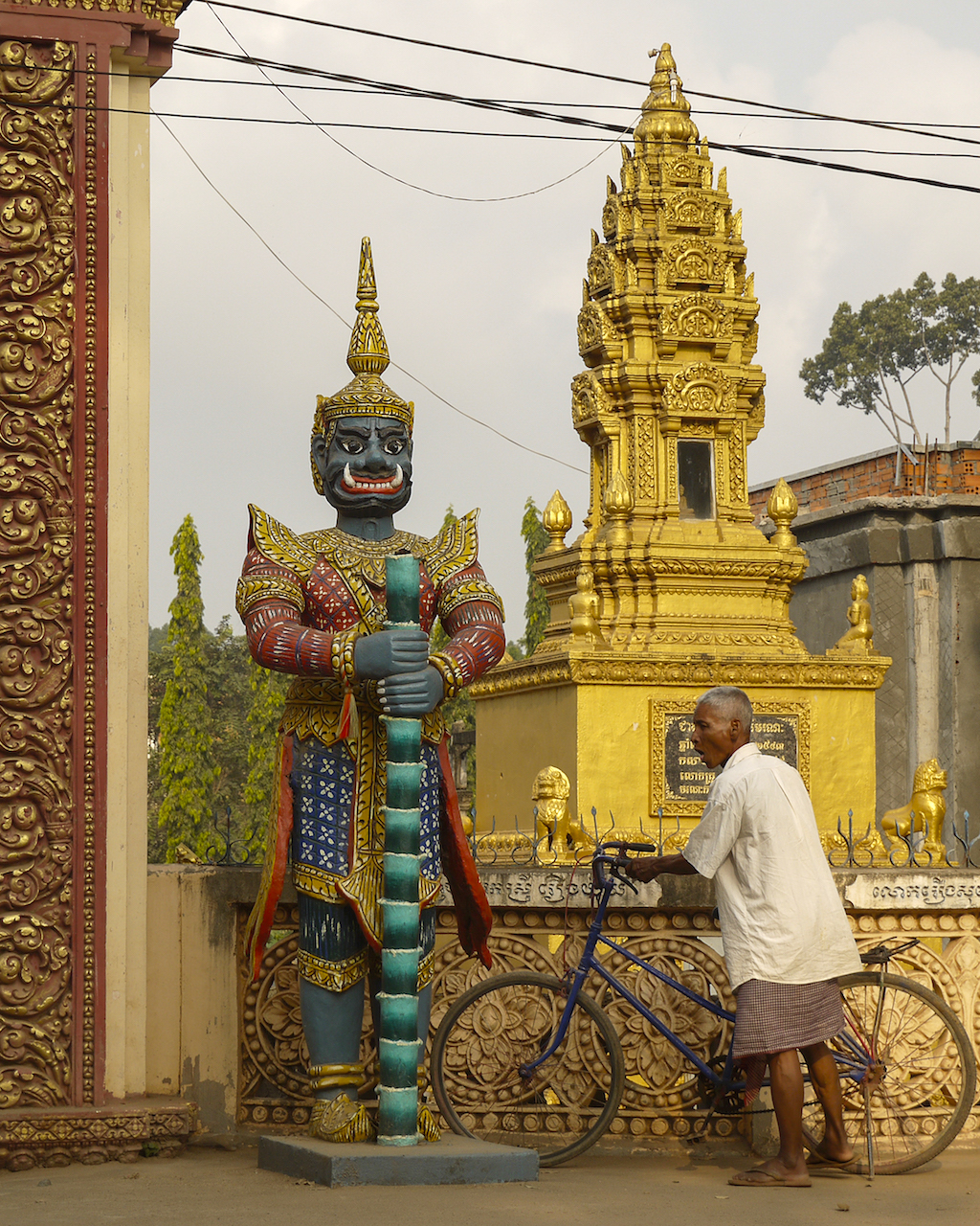Wat Sameakki Kbal Kaoh phnom penh silkwinds