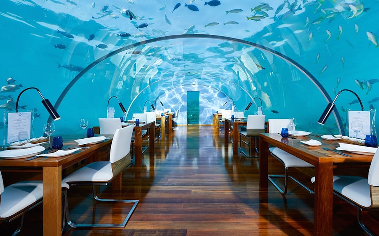 ithaa-undersea-restaurant-1063x614-1