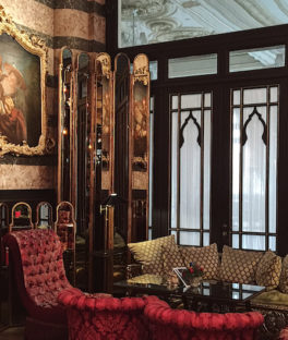 antique turkish baroque hotel room royal