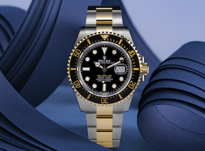 luxury watches shiny analog bling travel