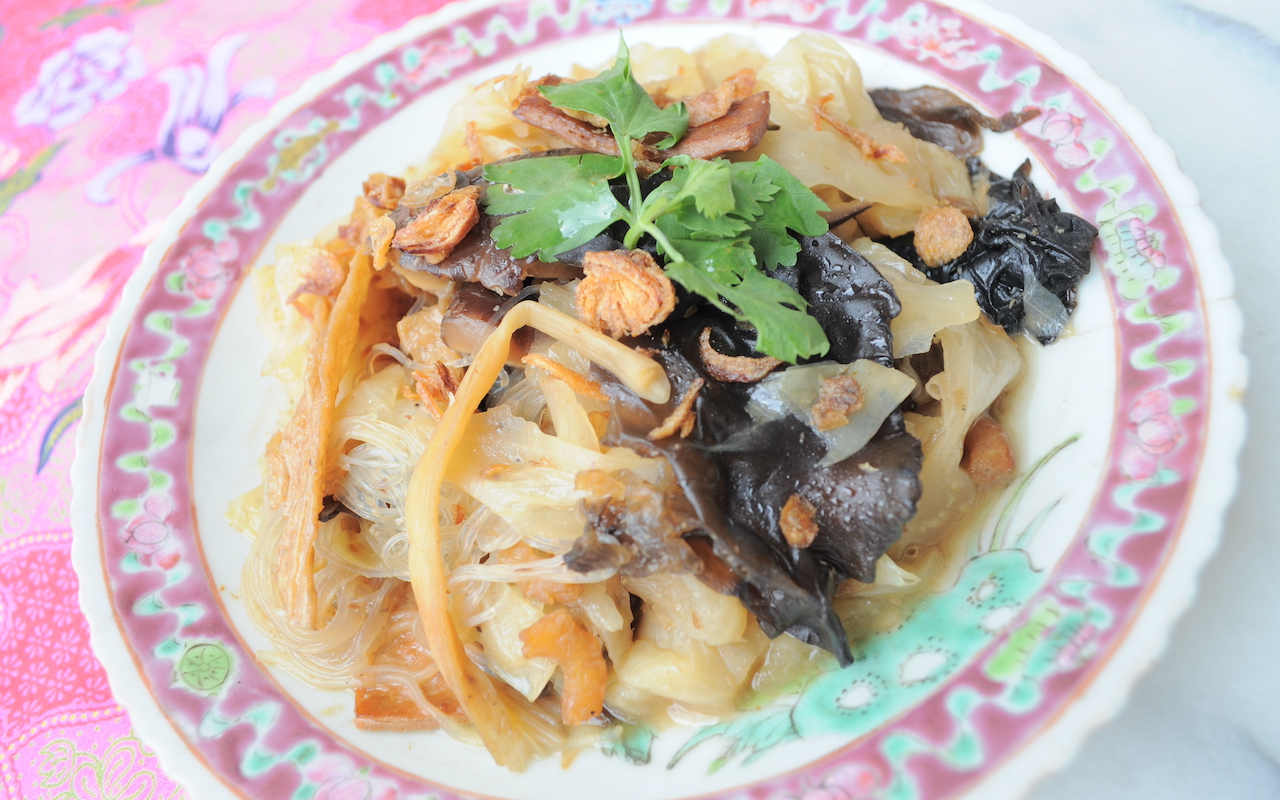 guan hoe soon Peranakan food in Singapore