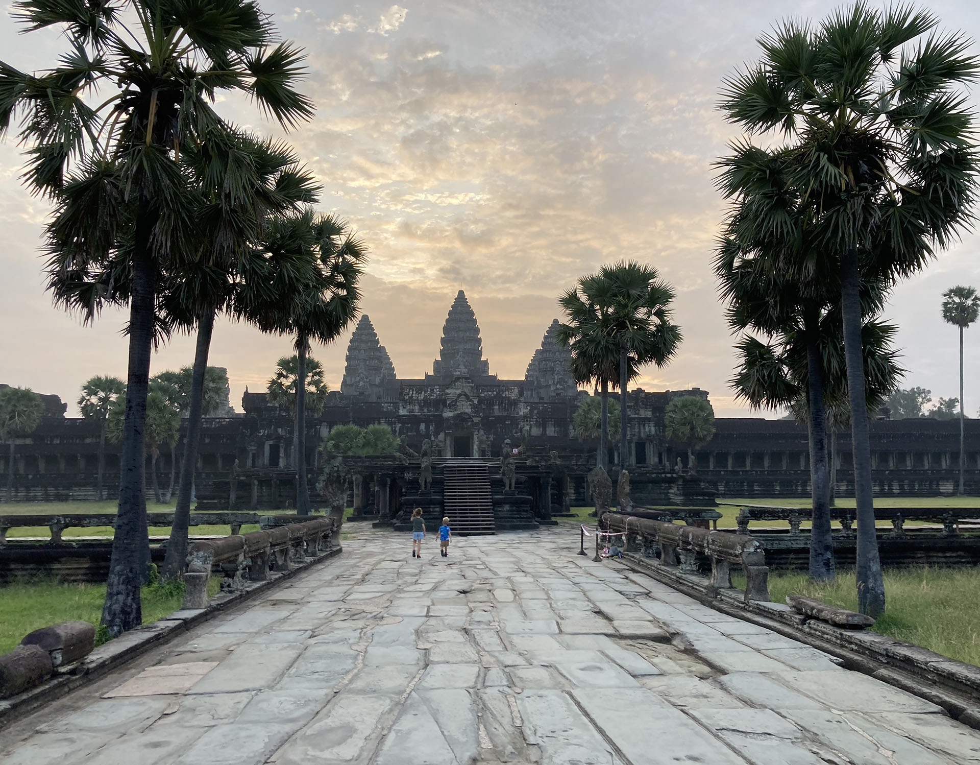 Kids Angkor Wat