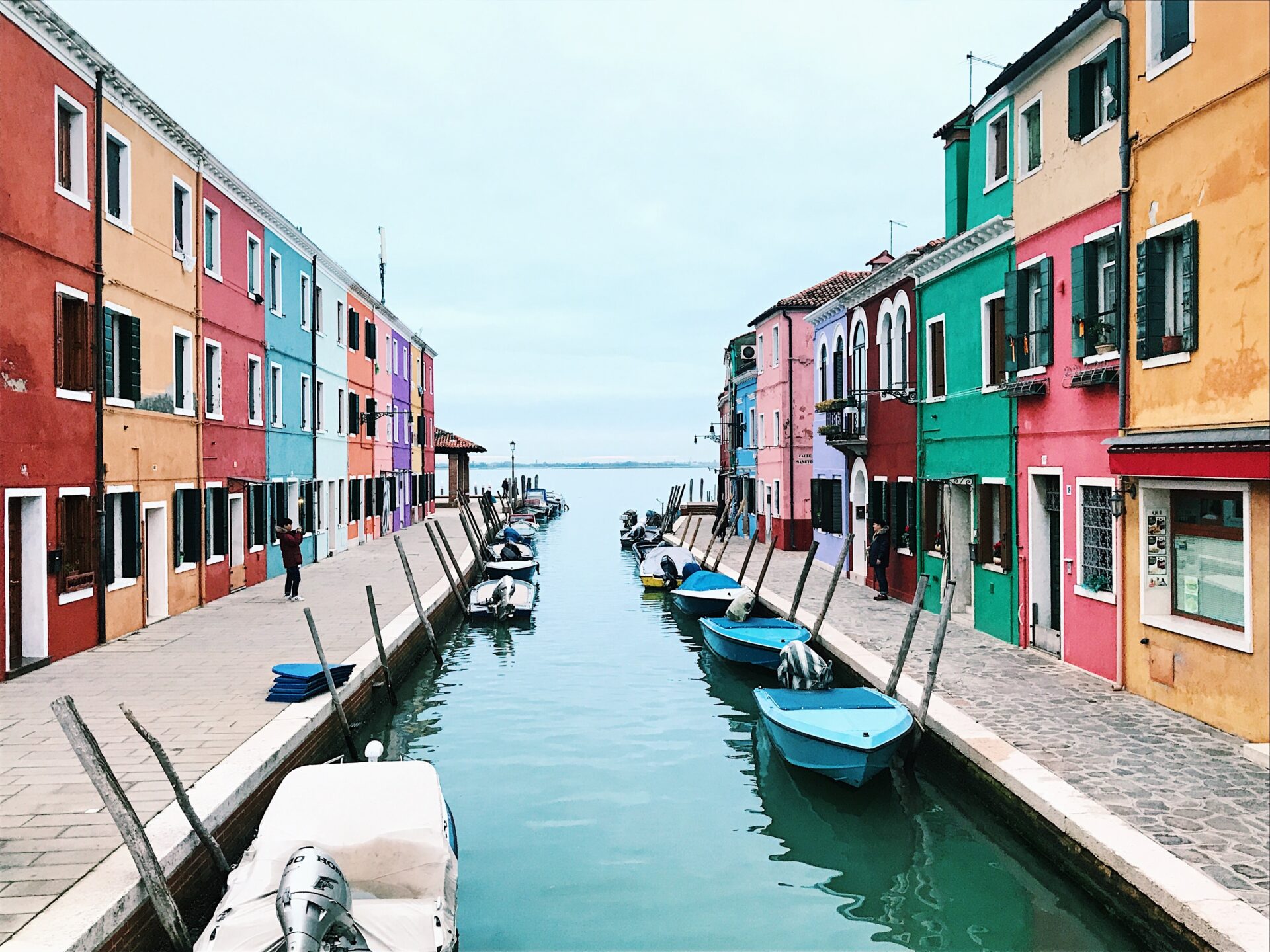 Hop on a boat tour of Burano and Murano